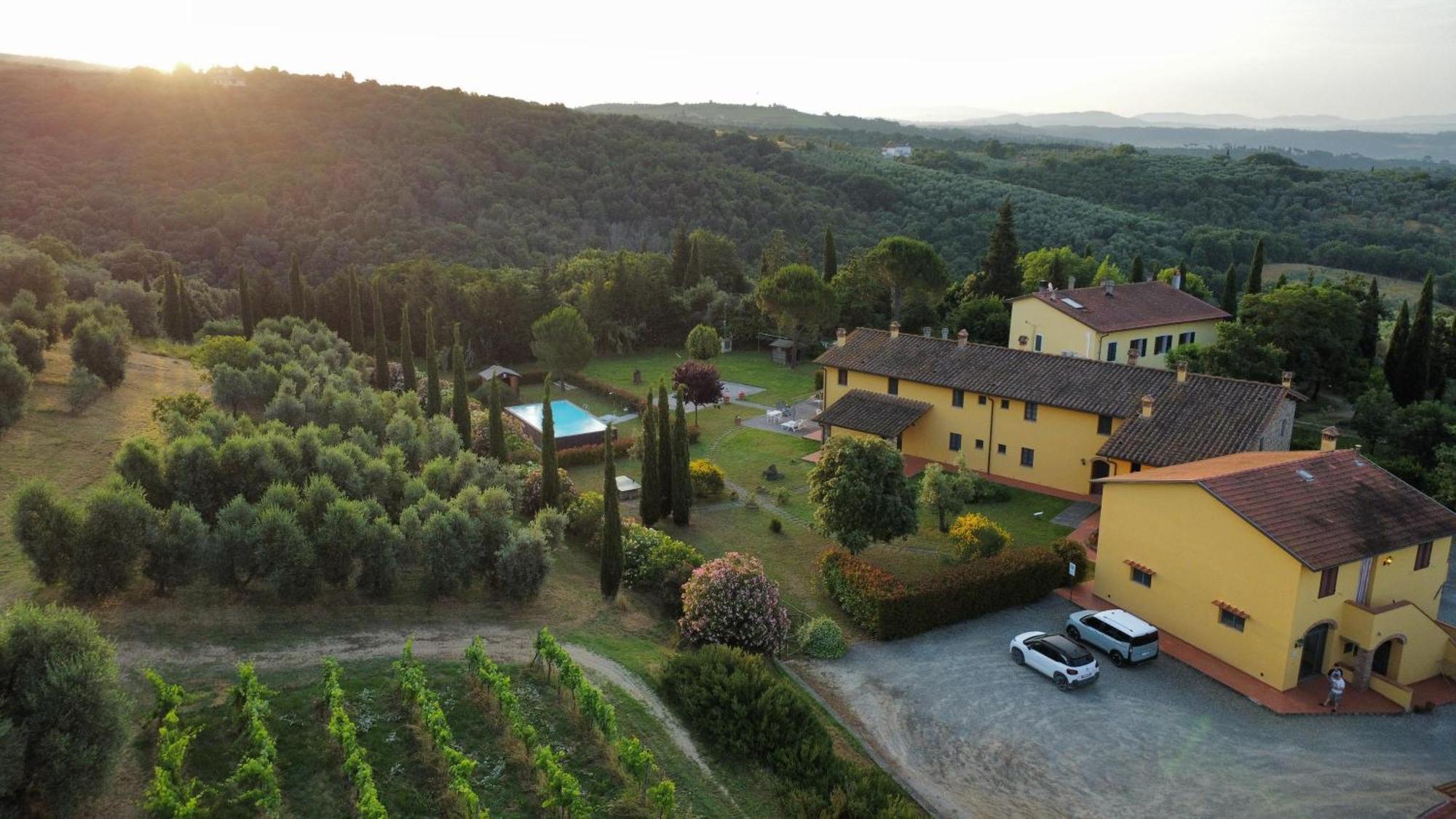 Agriturismo Podere Casalone Limite Eksteriør billede
