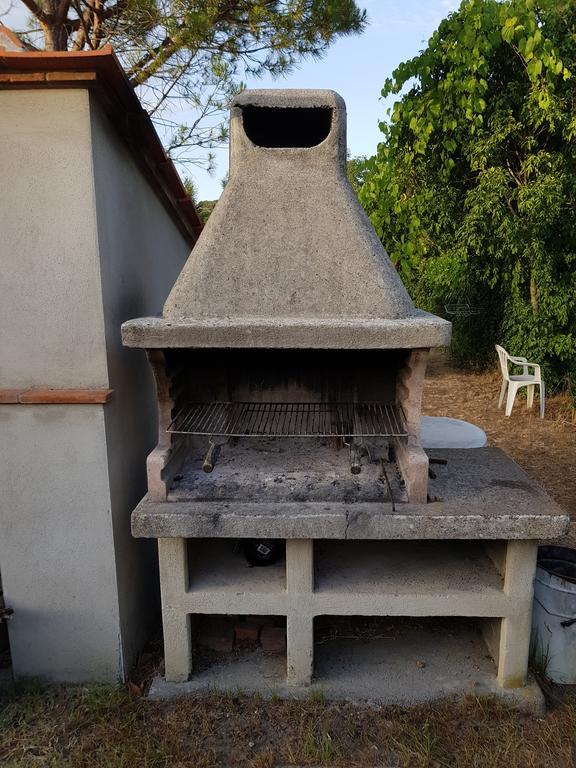 Agriturismo Podere Casalone Limite Eksteriør billede